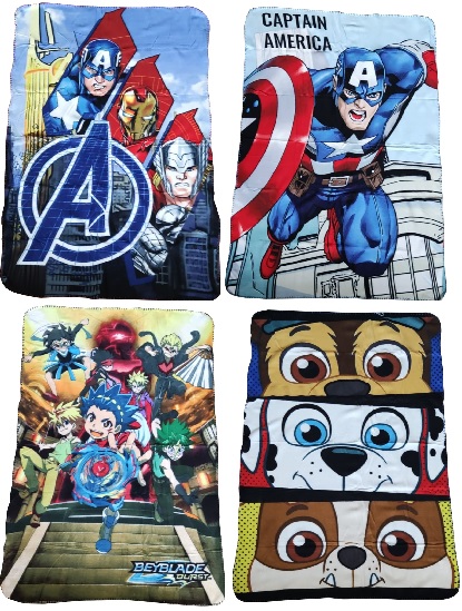 Fleecedecke Marvel, Avengers, Paw Patrol, 100 % Polyester 100 x 150 cm bunt (Auswahl)